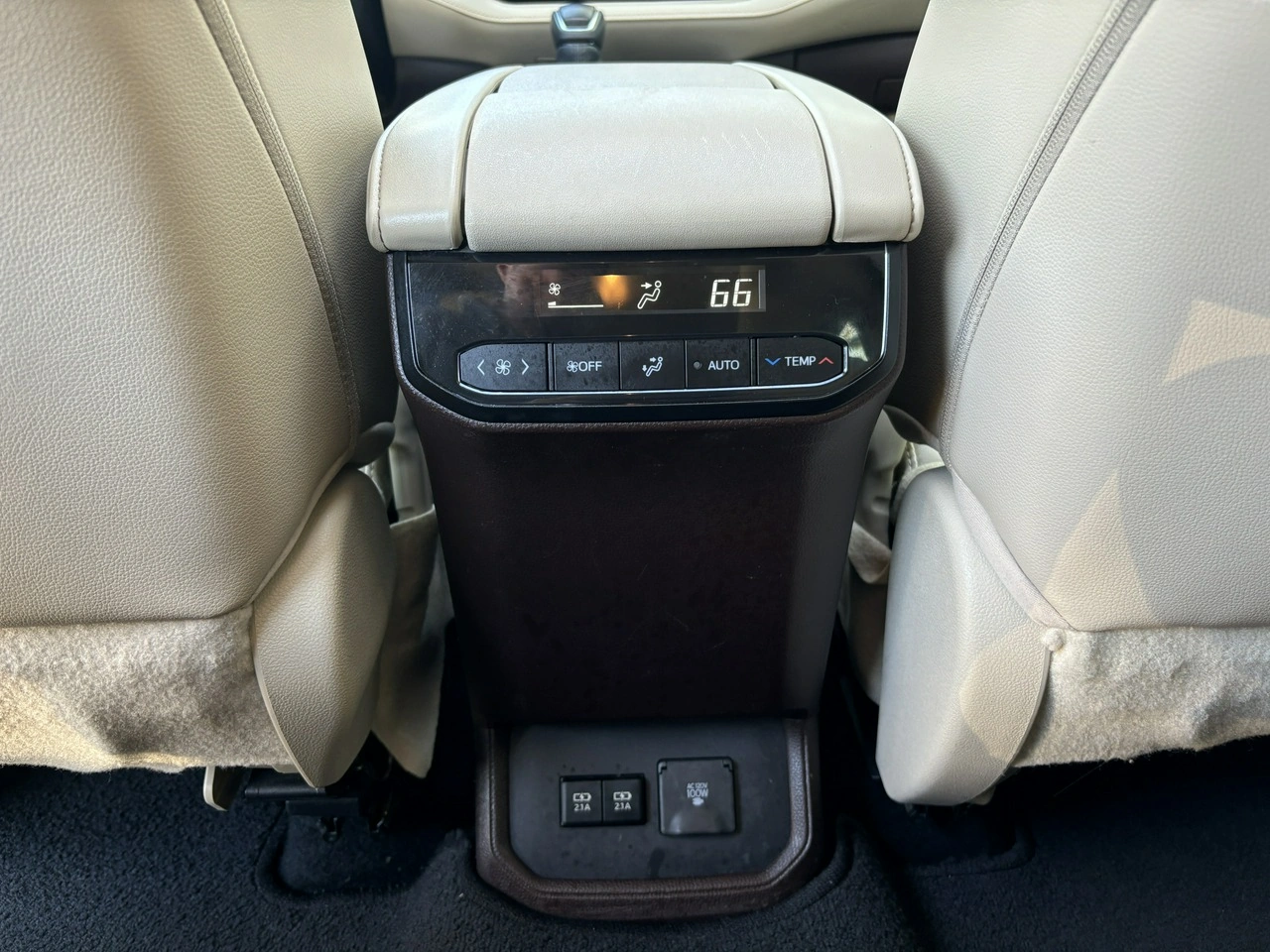 Toyota Highlander - Zdjęcie 15
