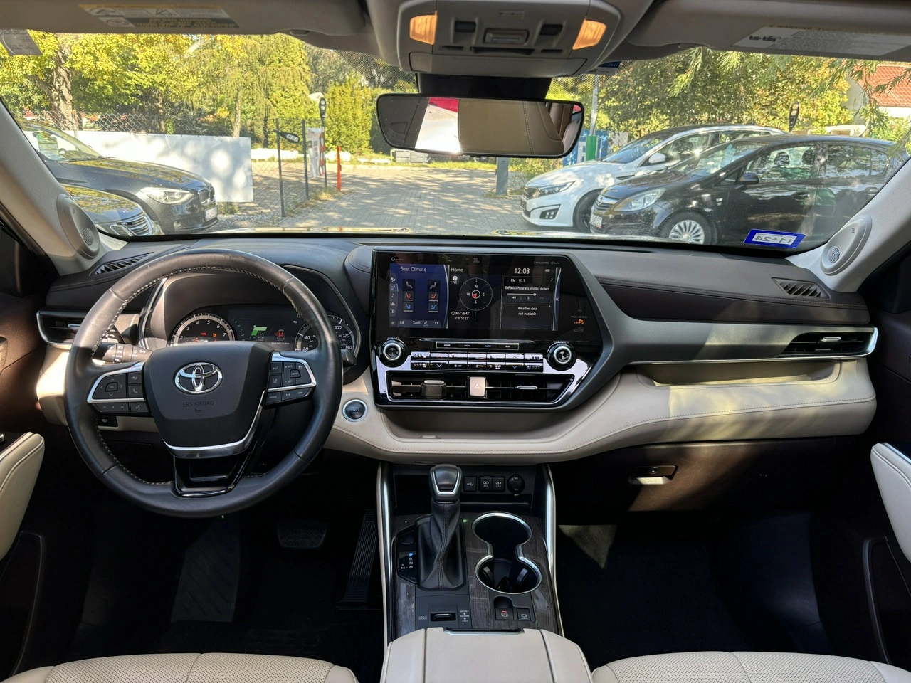 Toyota Highlander - Zdjęcie 16