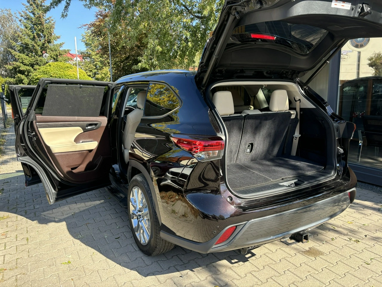 Toyota Highlander - Zdjęcie 21