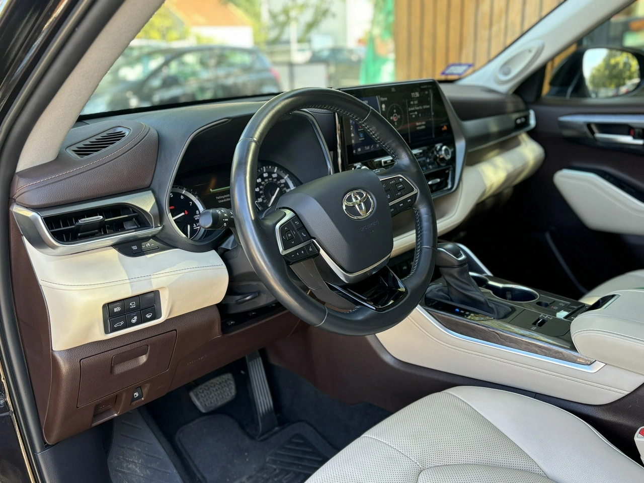 Toyota Highlander - Zdjęcie 4