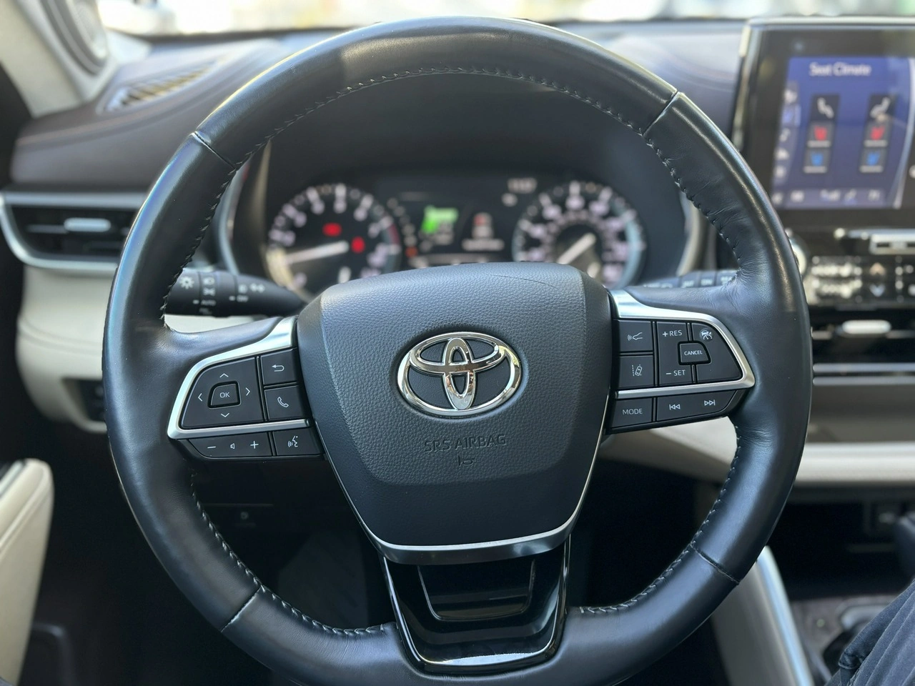 Toyota Highlander - Zdjęcie 7