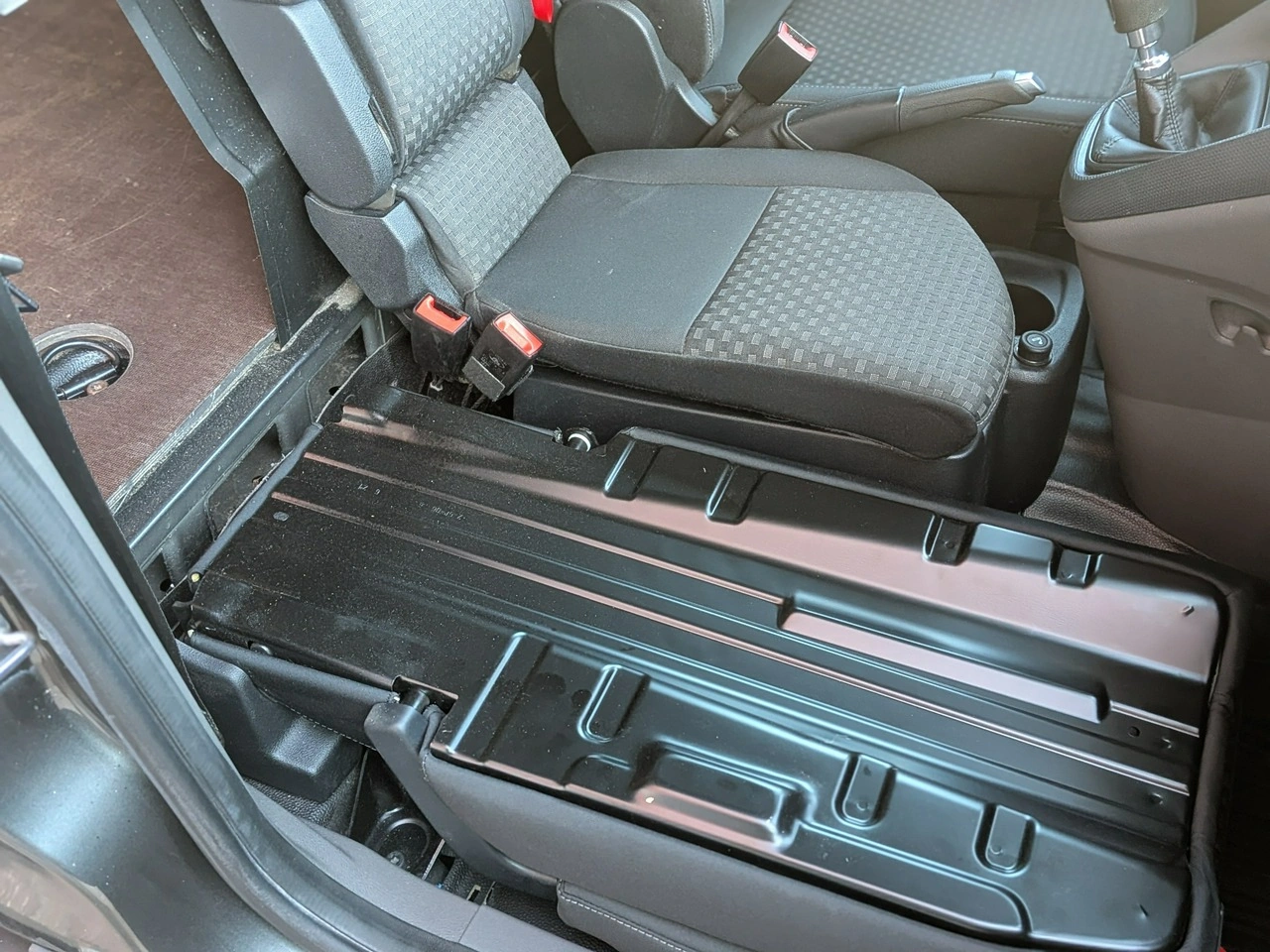 Ford Transit Connect - Zdjęcie 15