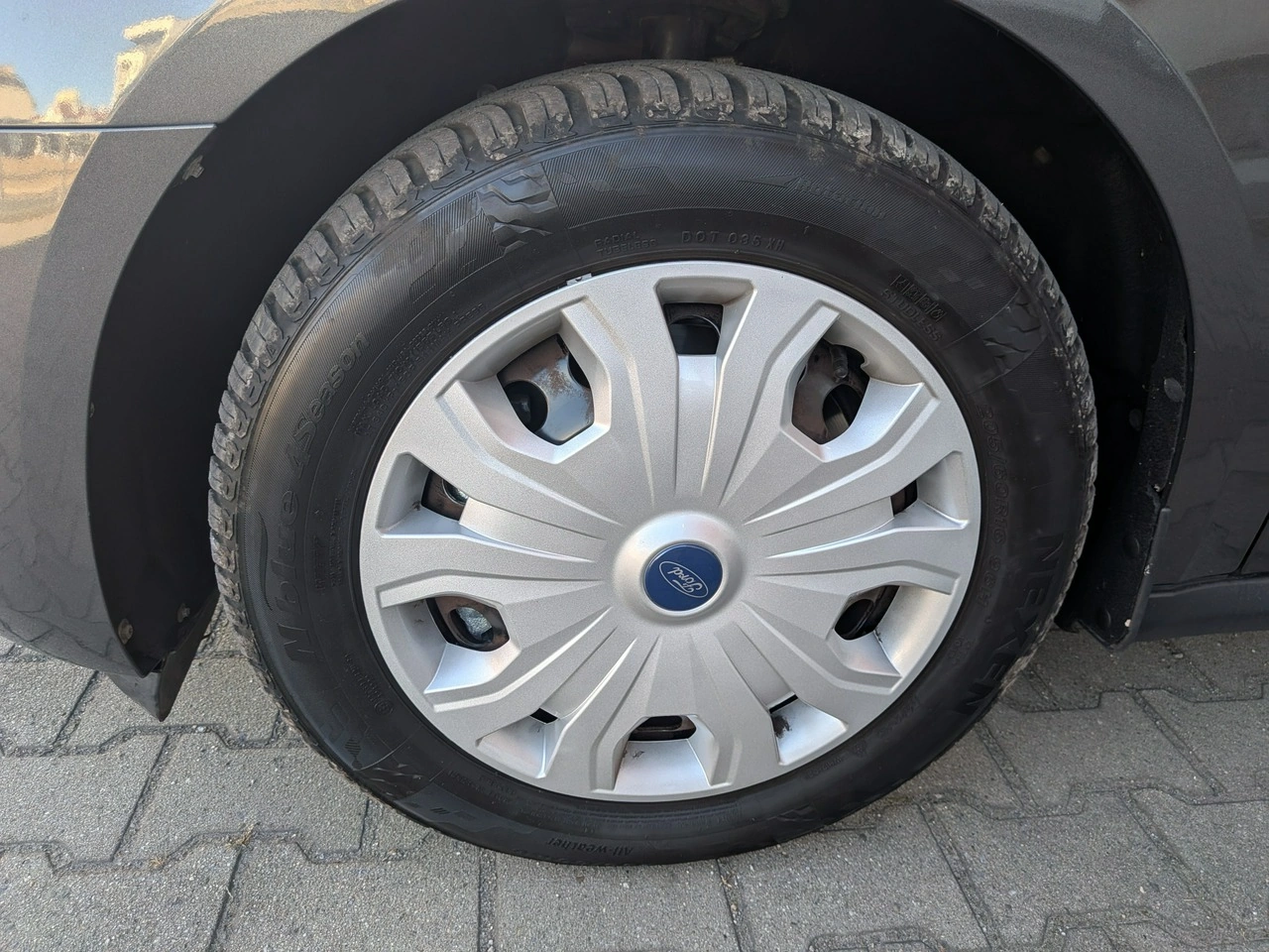 Ford Transit Connect - Zdjęcie 21