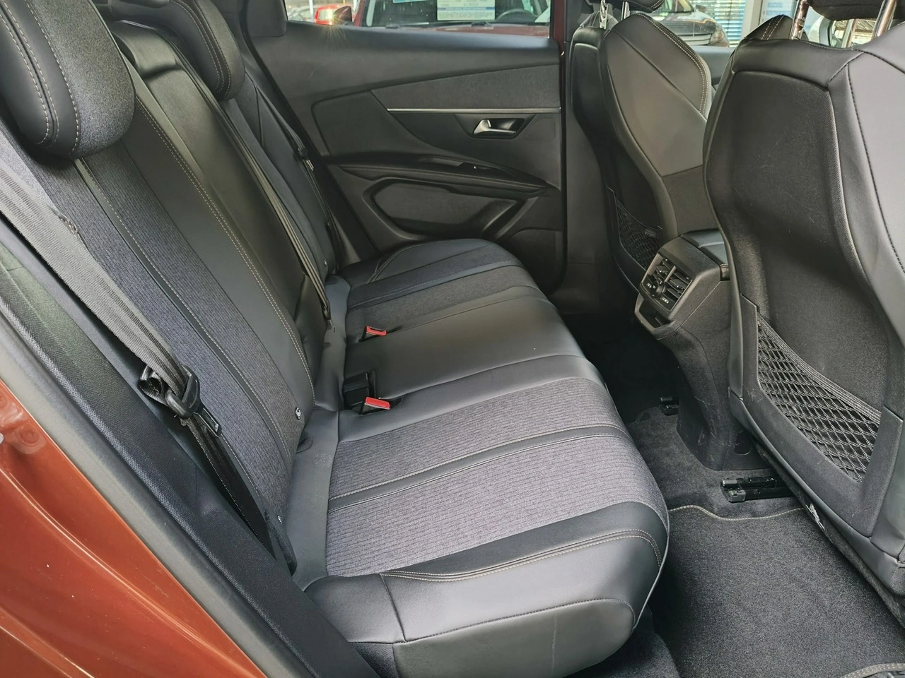 Peugeot 3008 - Zdjęcie 16
