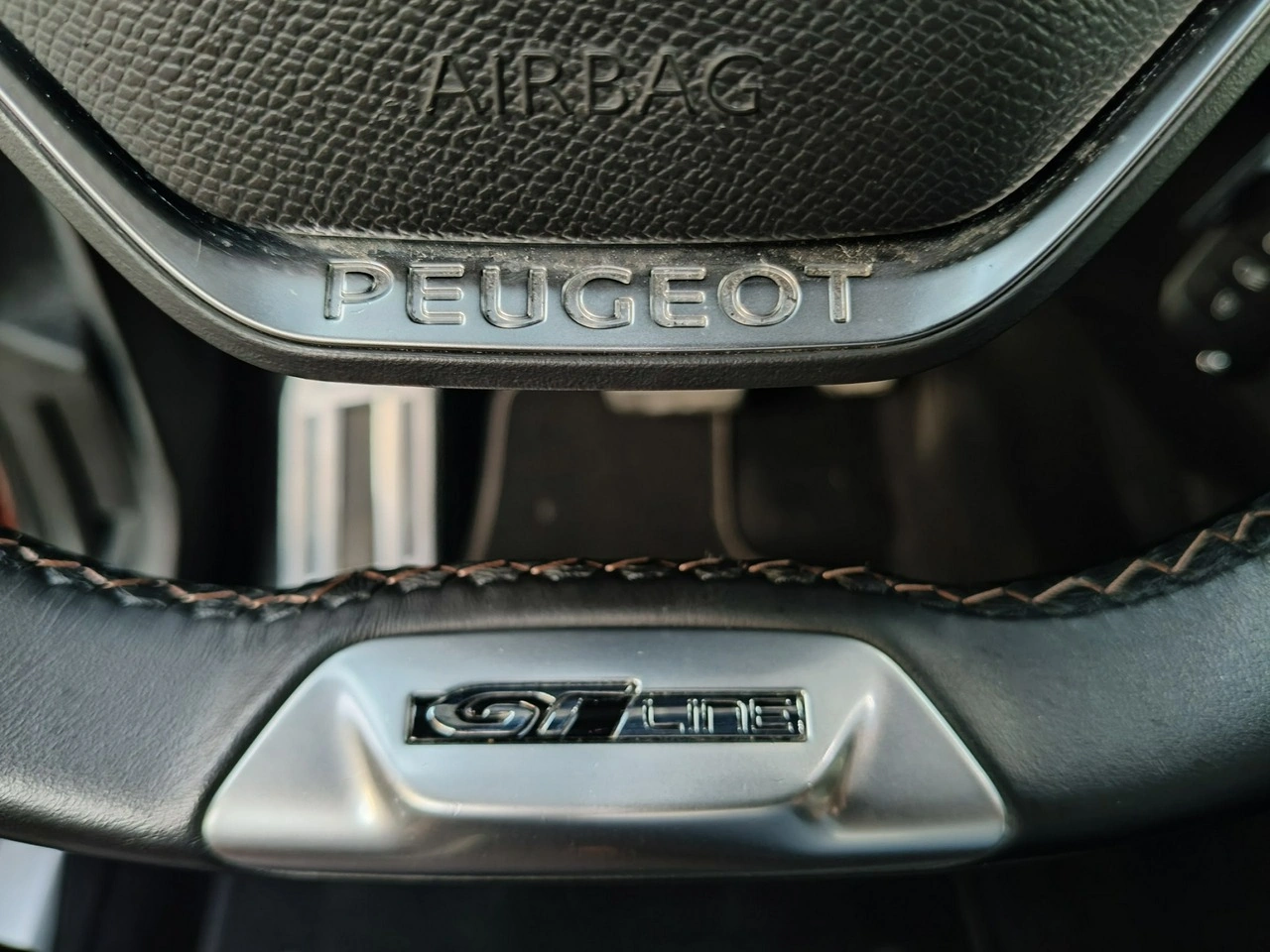 Peugeot 3008 - Zdjęcie 30