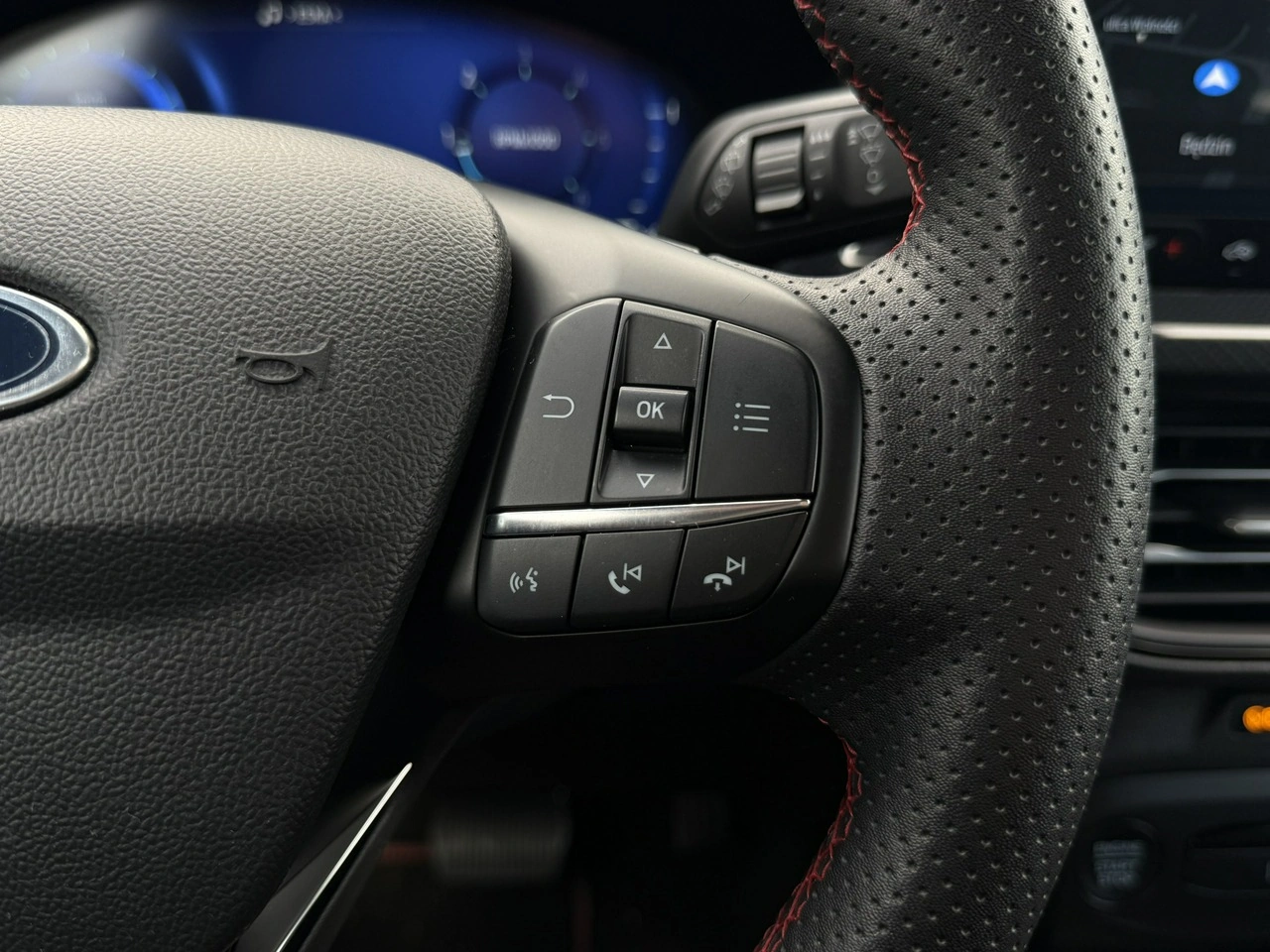 Ford Focus - Zdjęcie 16
