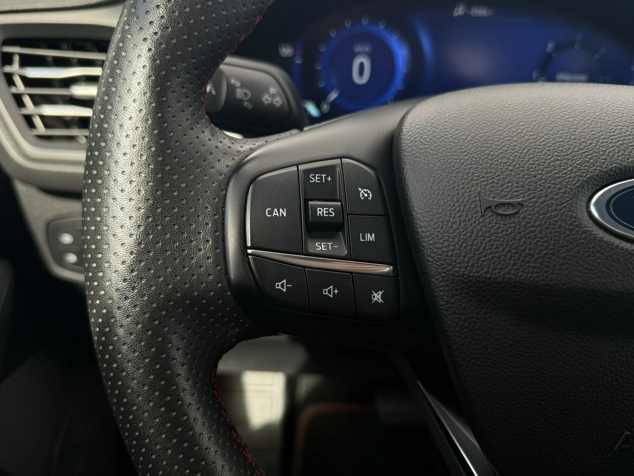 Ford Focus - Zdjęcie 17