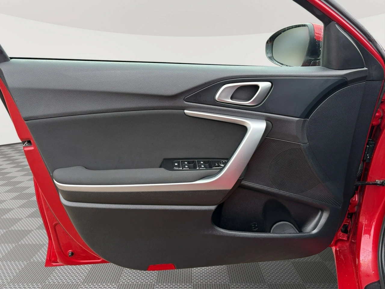 Kia Ceed - Zdjęcie 9