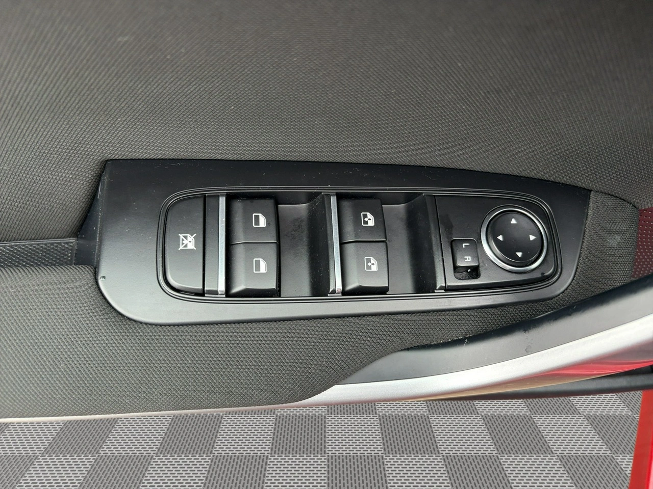 Kia Ceed - Zdjęcie 10