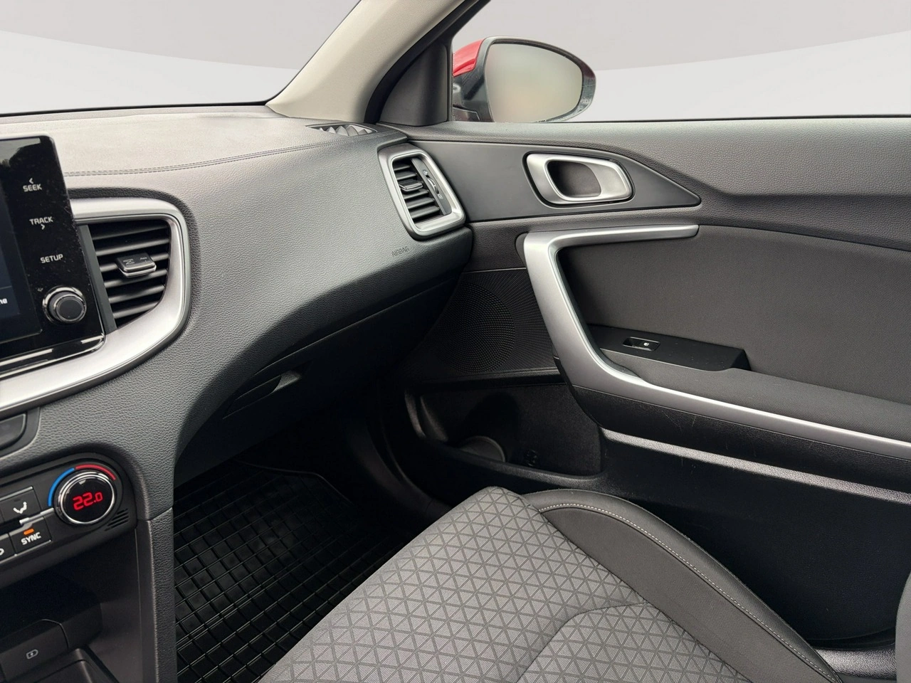 Kia Ceed - Zdjęcie 19