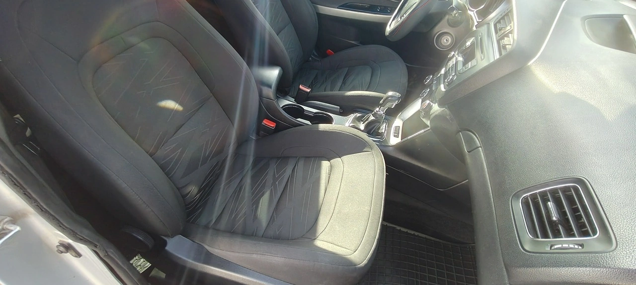 Kia Ceed - Zdjęcie 11