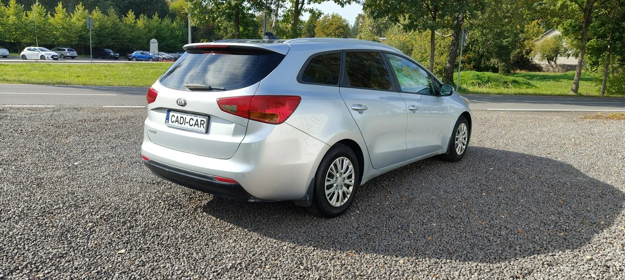 Kia Ceed - Zdjęcie 3