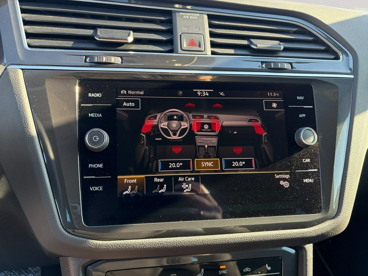 Volkswagen Tiguan - Zdjęcie 19