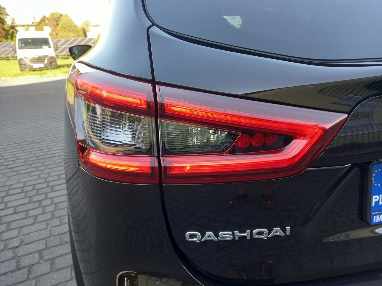 Nissan Qashqai - Zdjęcie 14