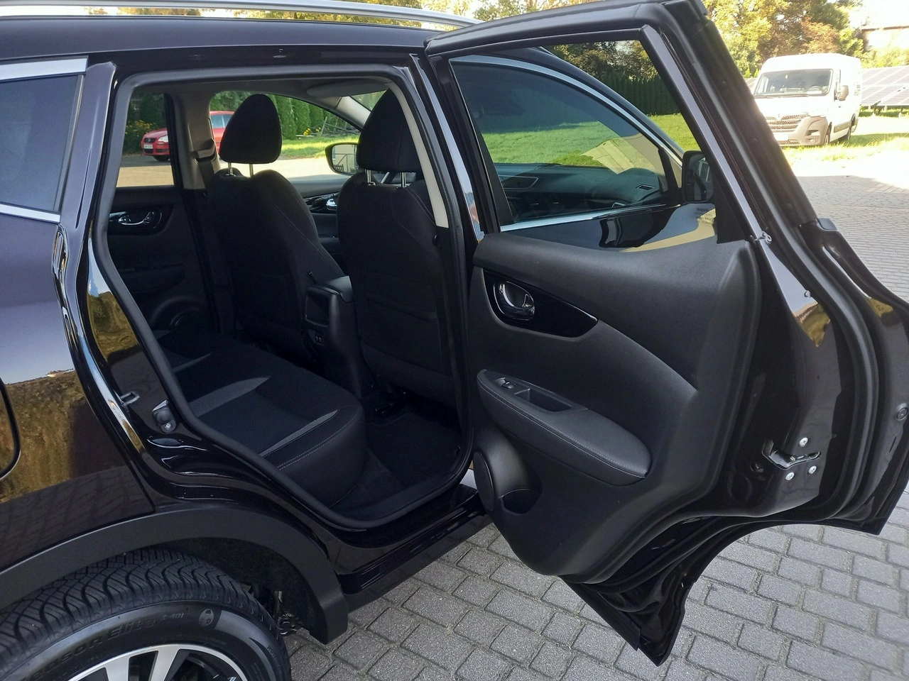 Nissan Qashqai - Zdjęcie 20