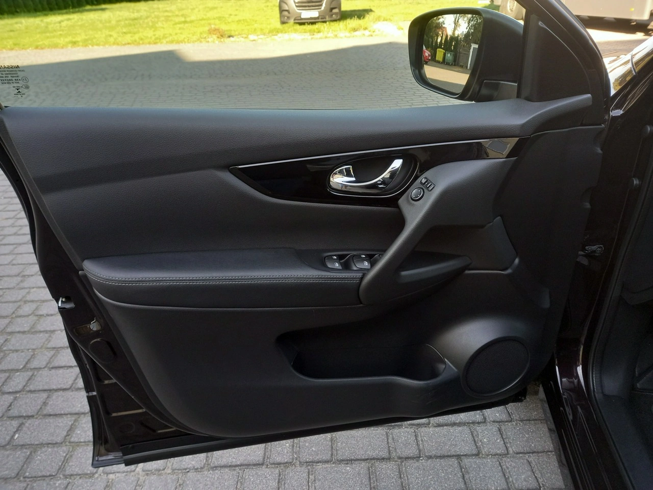 Nissan Qashqai - Zdjęcie 24