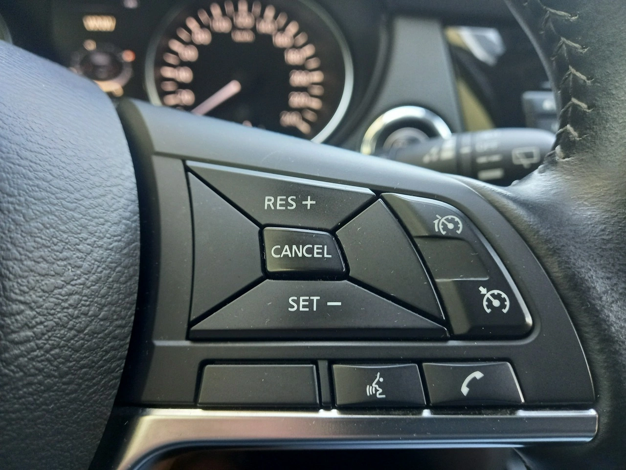 Nissan Qashqai - Zdjęcie 36
