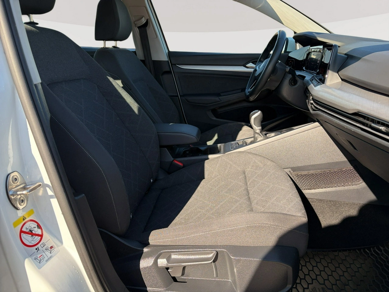 Volkswagen Golf - Zdjęcie 26