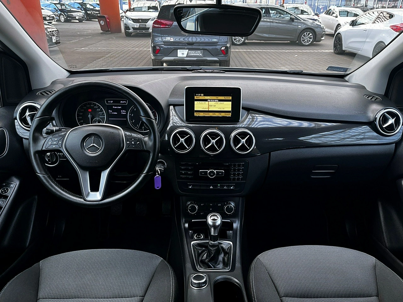 Mercedes B 180 - Zdjęcie 12
