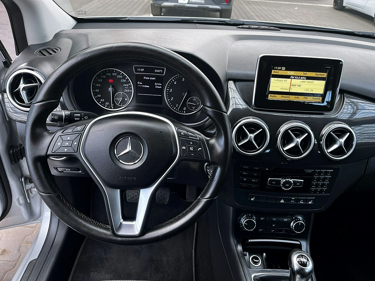 Mercedes B 180 - Zdjęcie 18