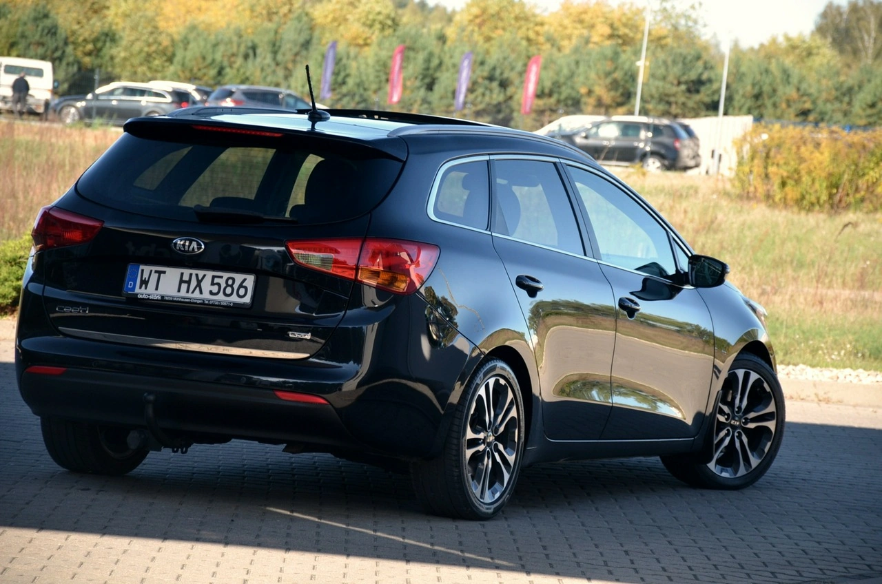 Kia Ceed - Zdjęcie 11