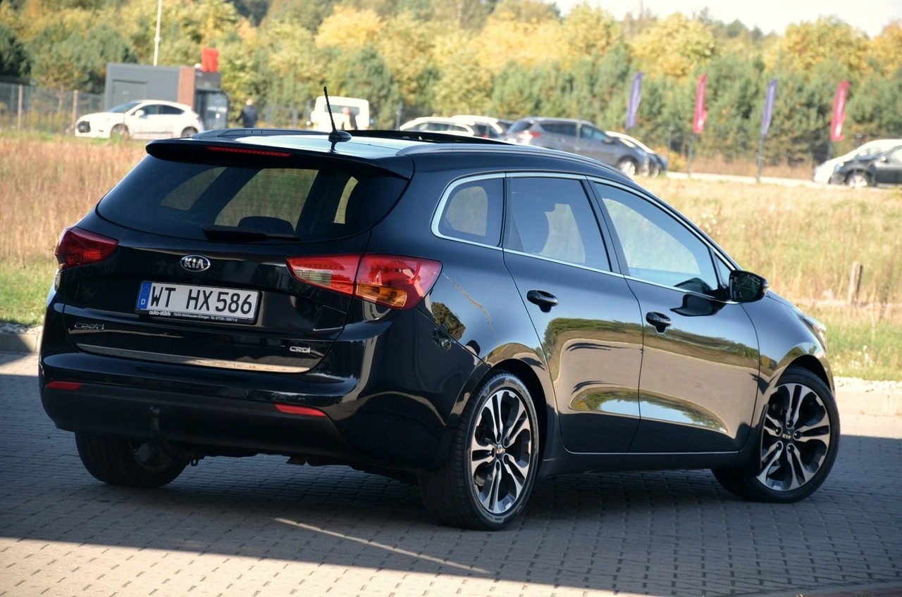 Kia Ceed - Zdjęcie 12