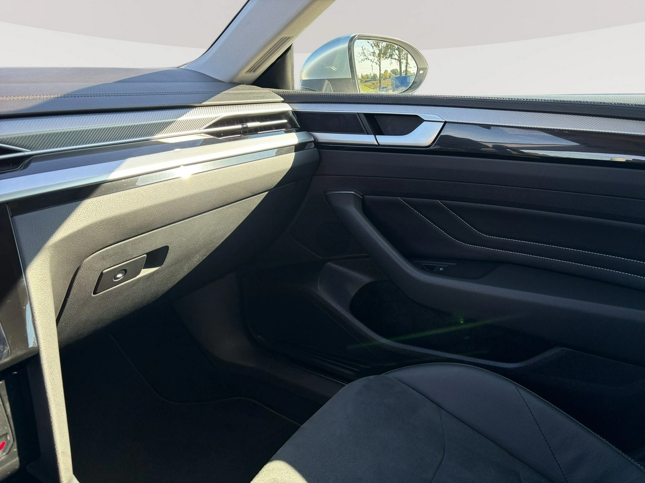 Volkswagen Arteon - Zdjęcie 23