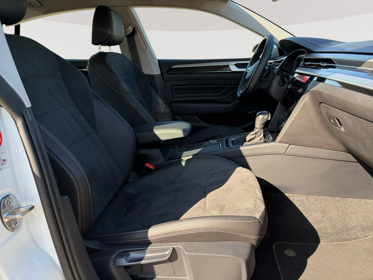 Volkswagen Arteon - Zdjęcie 29