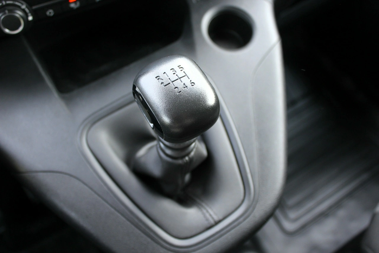 Toyota Proace City - Zdjęcie 18