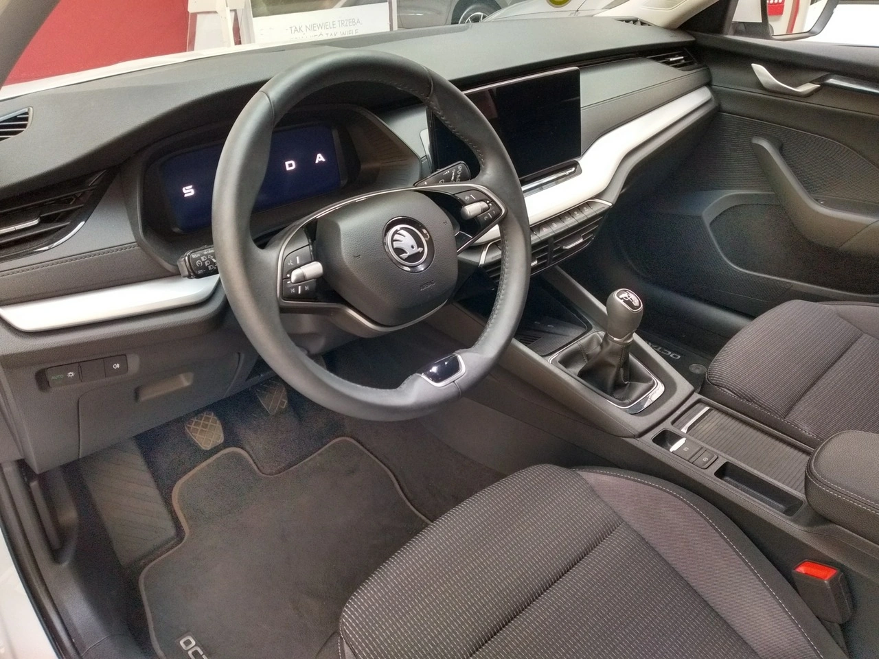 Skoda Octavia - Zdjęcie 4