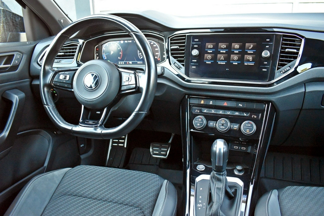 Volkswagen T-Roc - Zdjęcie 16