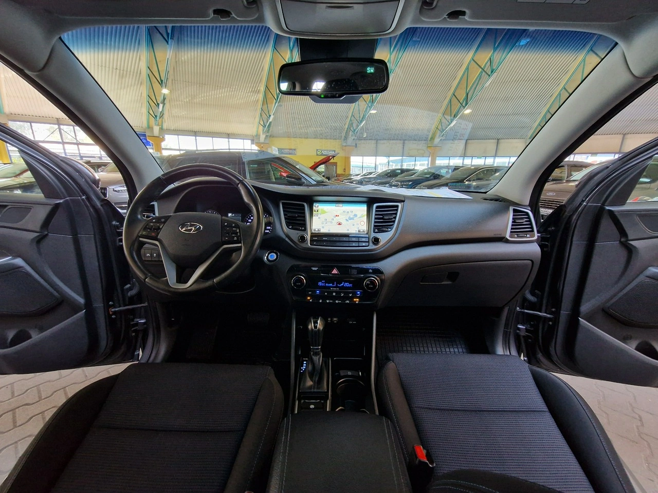Hyundai Tucson - Zdjęcie 20