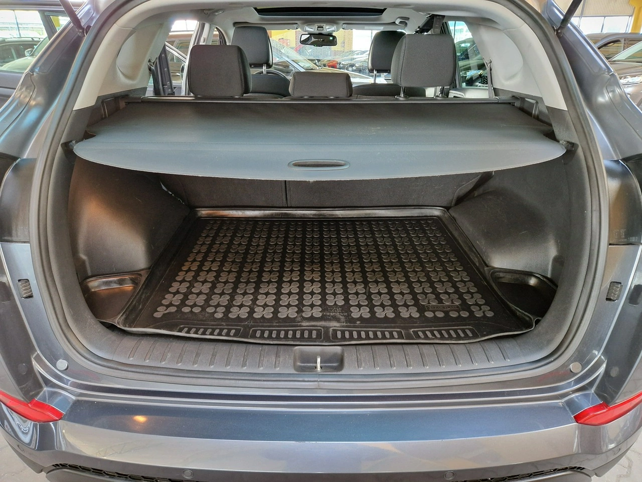 Hyundai Tucson - Zdjęcie 22