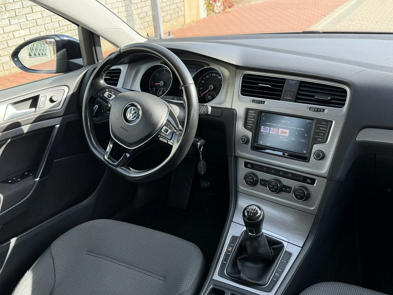 Volkswagen Golf - Zdjęcie 8