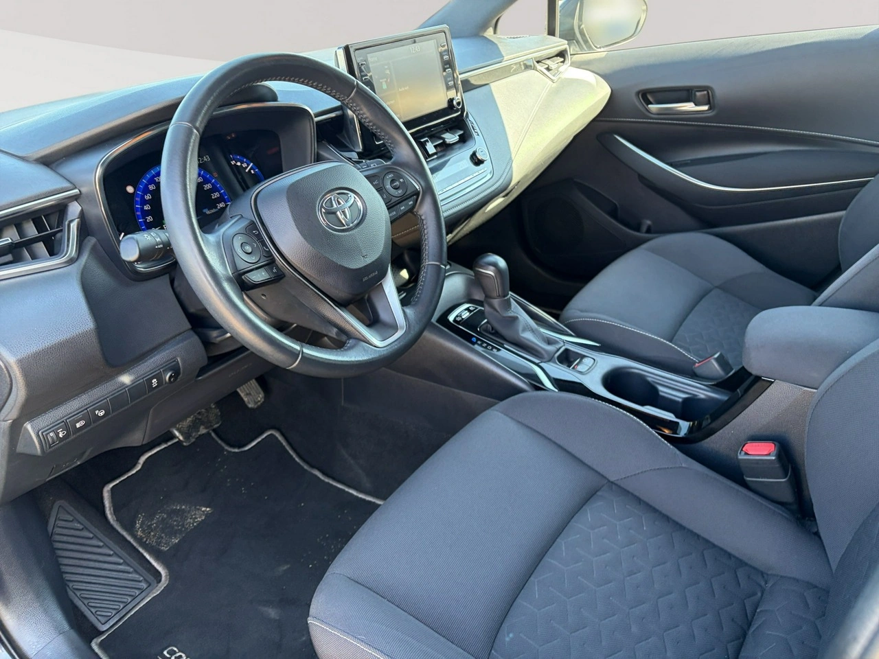 Toyota Corolla - Zdjęcie 6