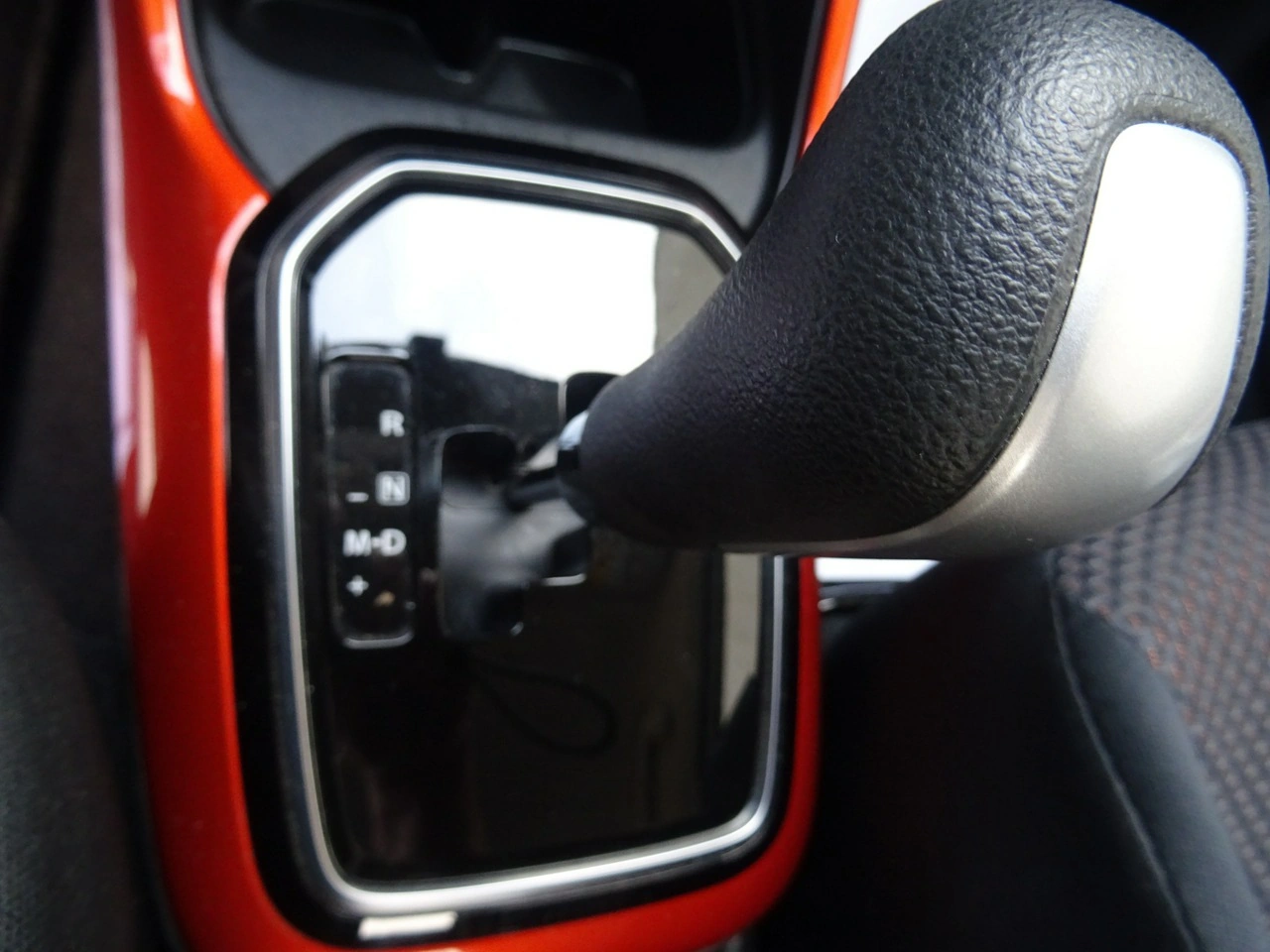 Suzuki Ignis - Zdjęcie 21