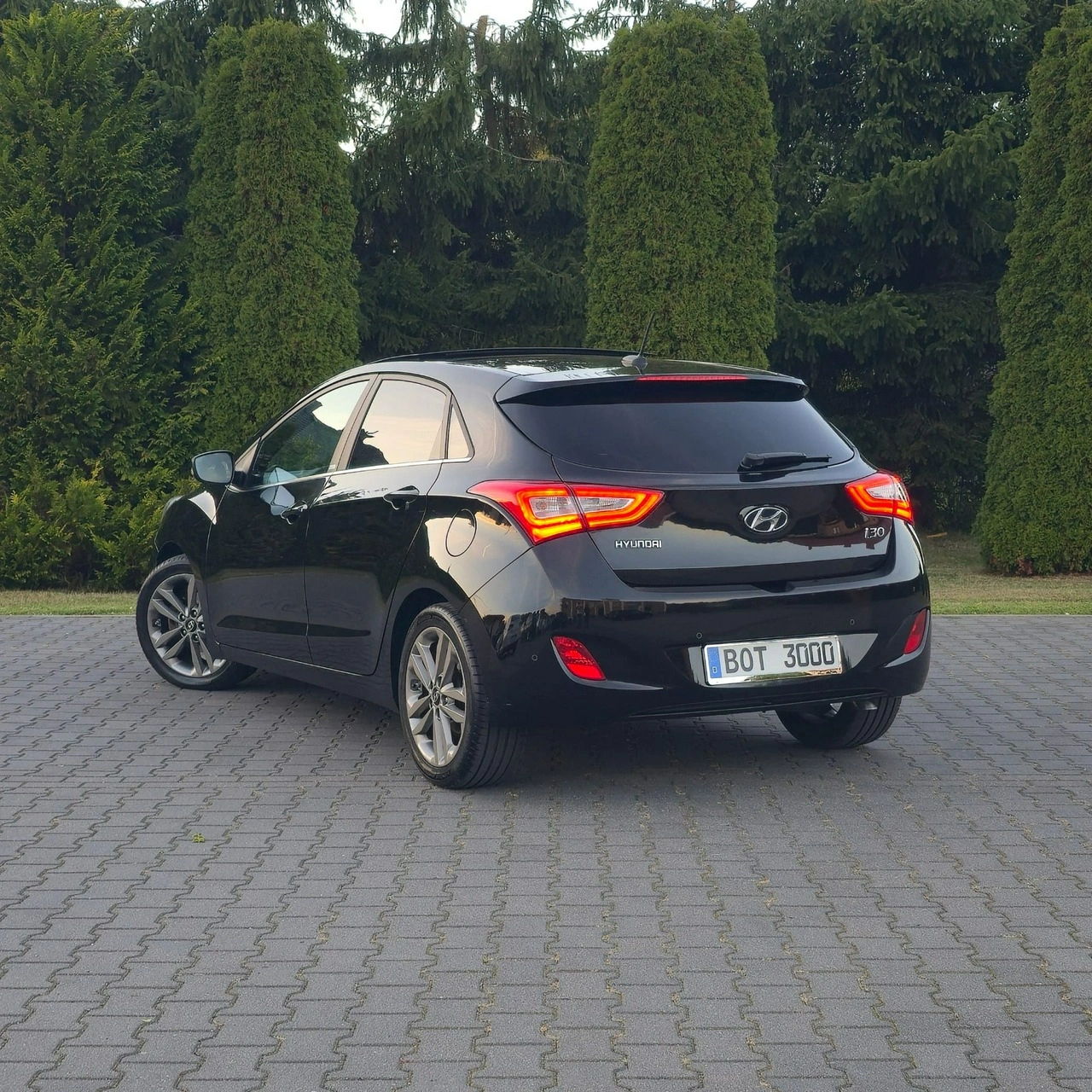 Hyundai i30 - Zdjęcie 12