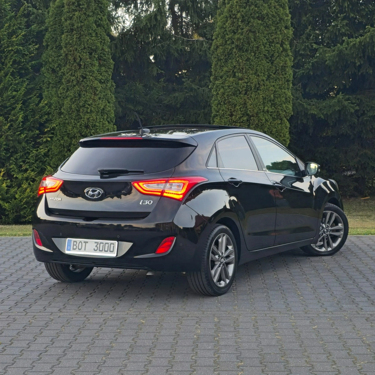 Hyundai i30 - Zdjęcie 16