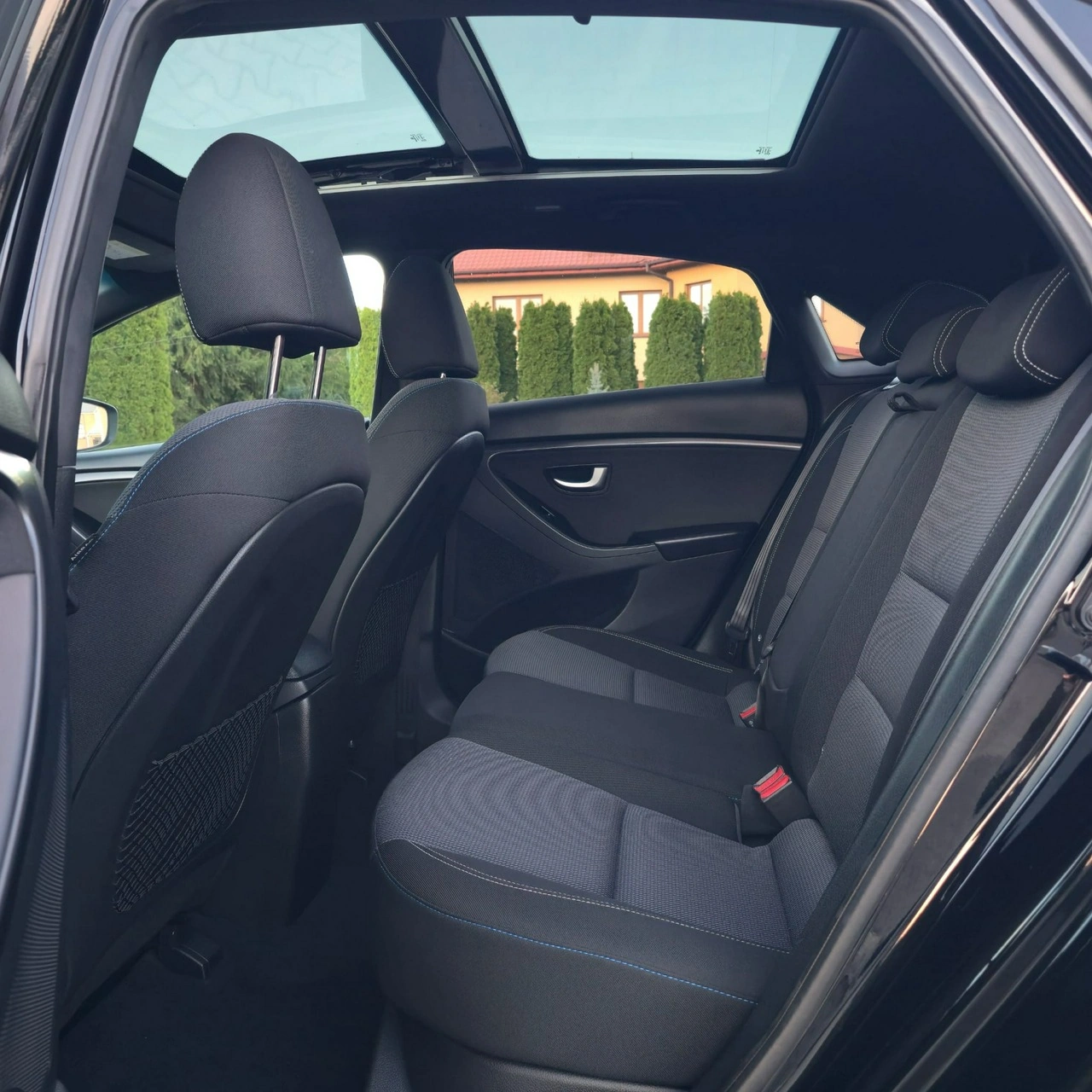 Hyundai i30 - Zdjęcie 22