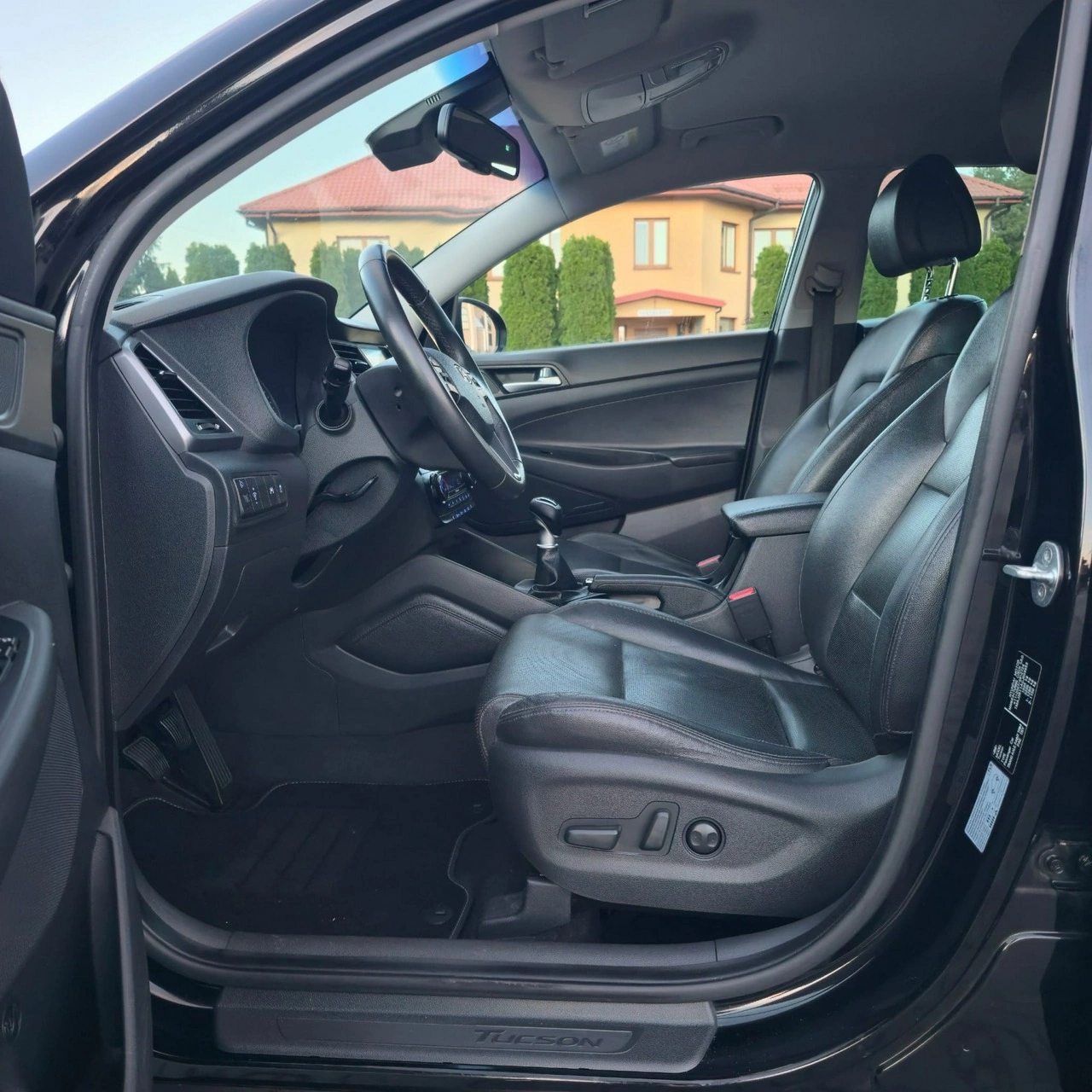 Hyundai Tucson - Zdjęcie 22