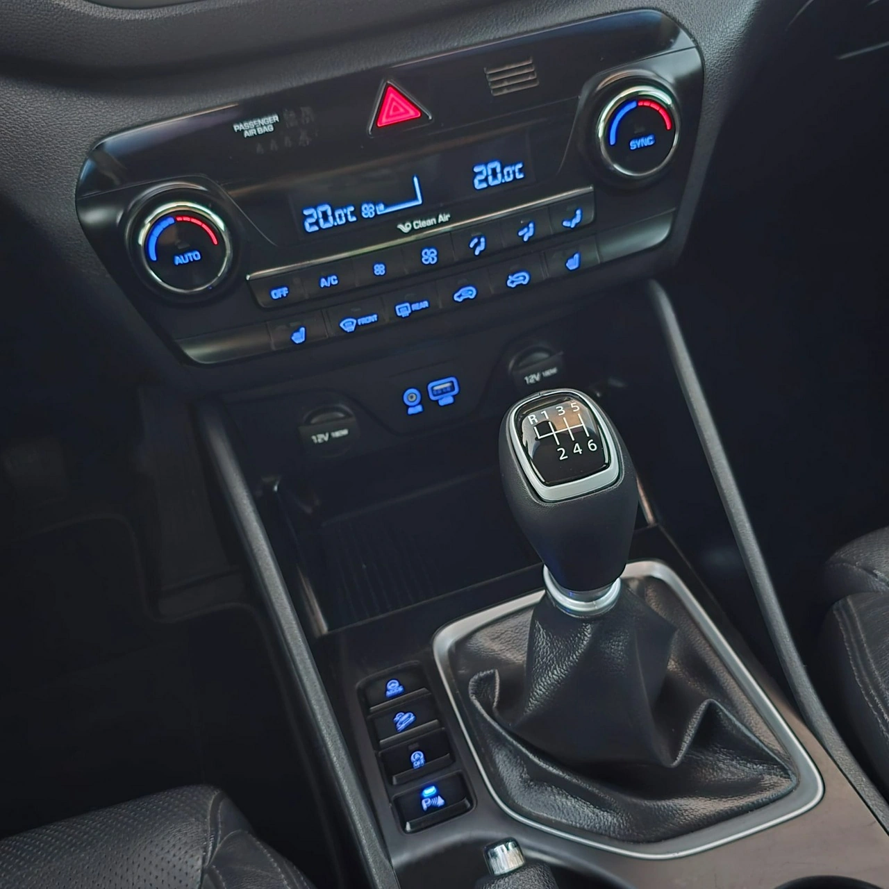 Hyundai Tucson - Zdjęcie 32
