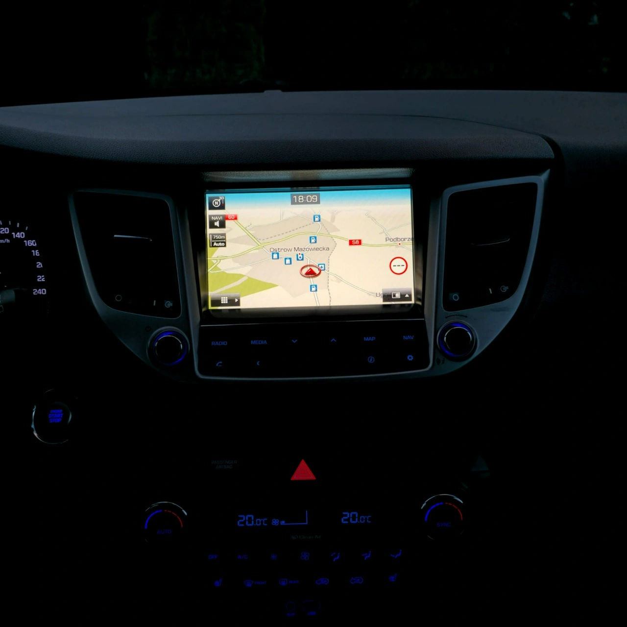 Hyundai Tucson - Zdjęcie 34