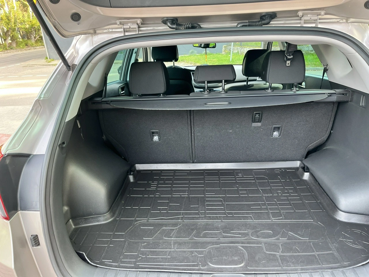 Hyundai Tucson - Zdjęcie 13