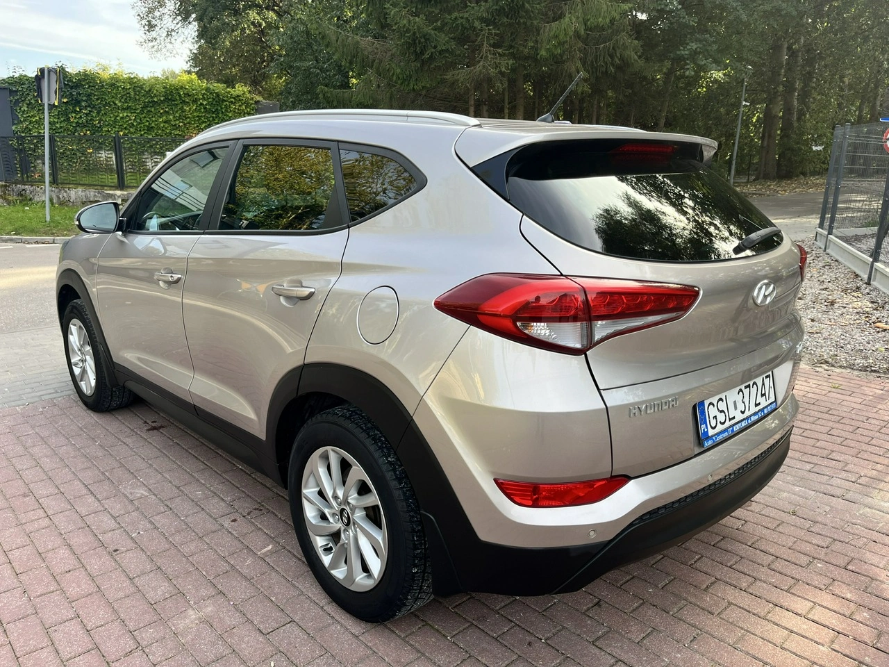 Hyundai Tucson - Zdjęcie 3