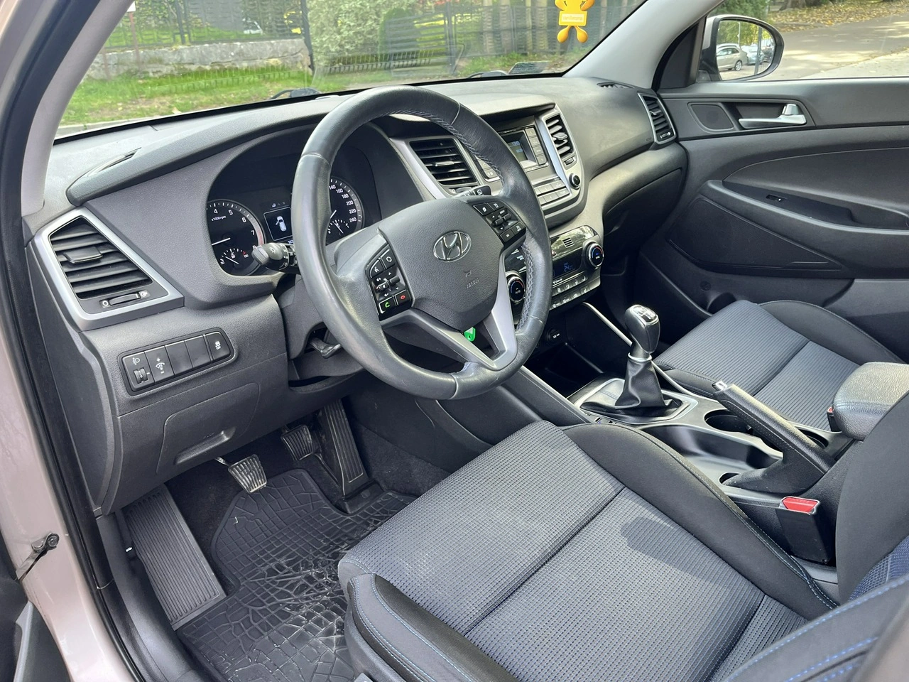Hyundai Tucson - Zdjęcie 6