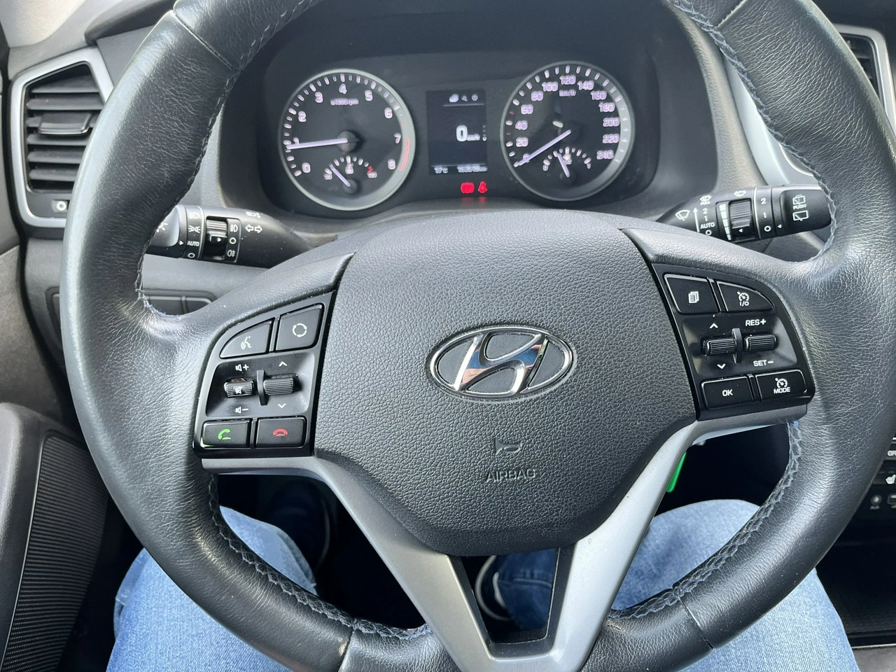 Hyundai Tucson - Zdjęcie 7