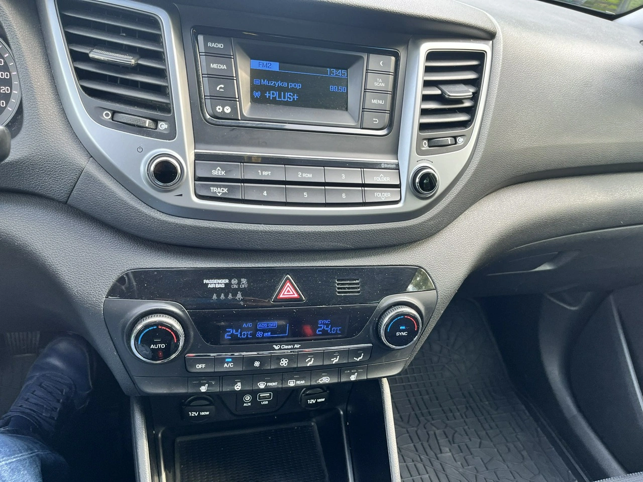 Hyundai Tucson - Zdjęcie 8