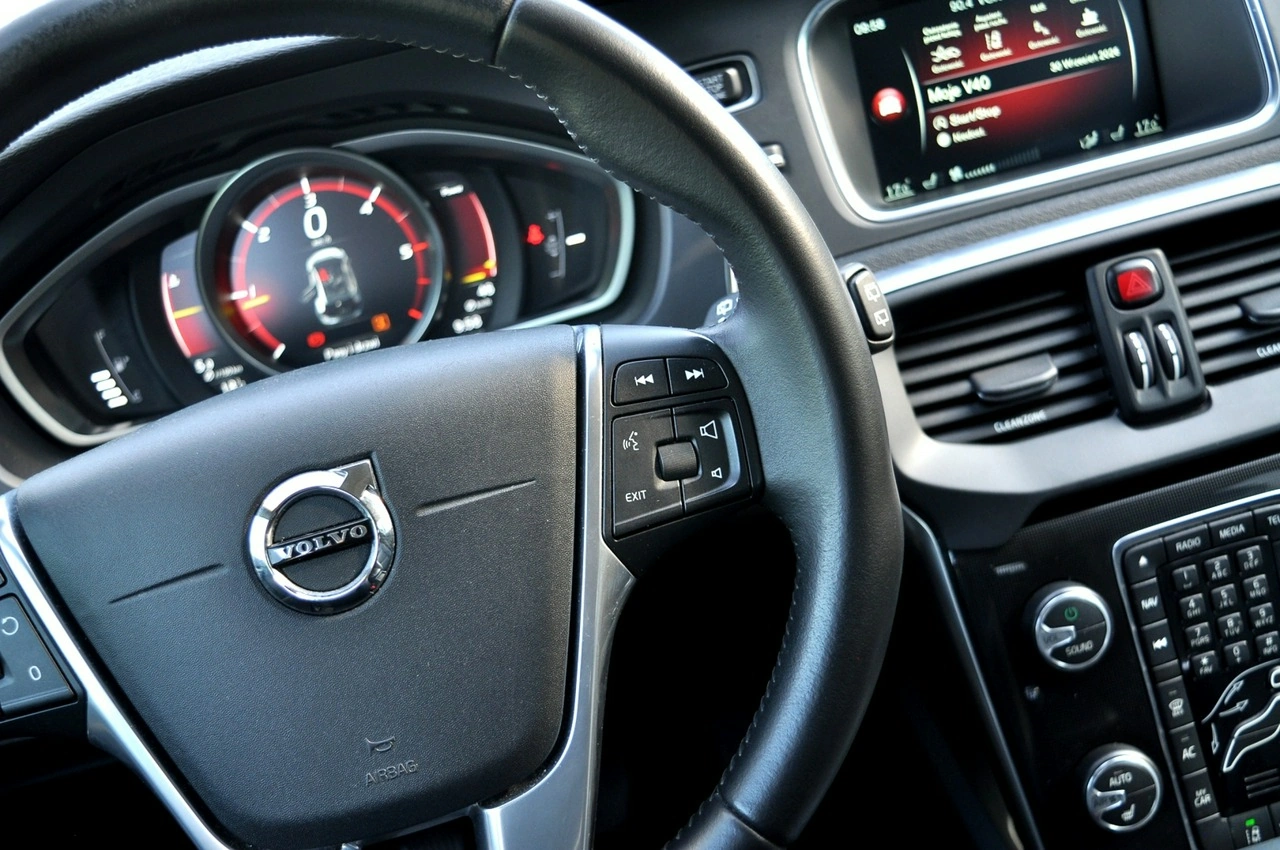Volvo V40 - Zdjęcie 12