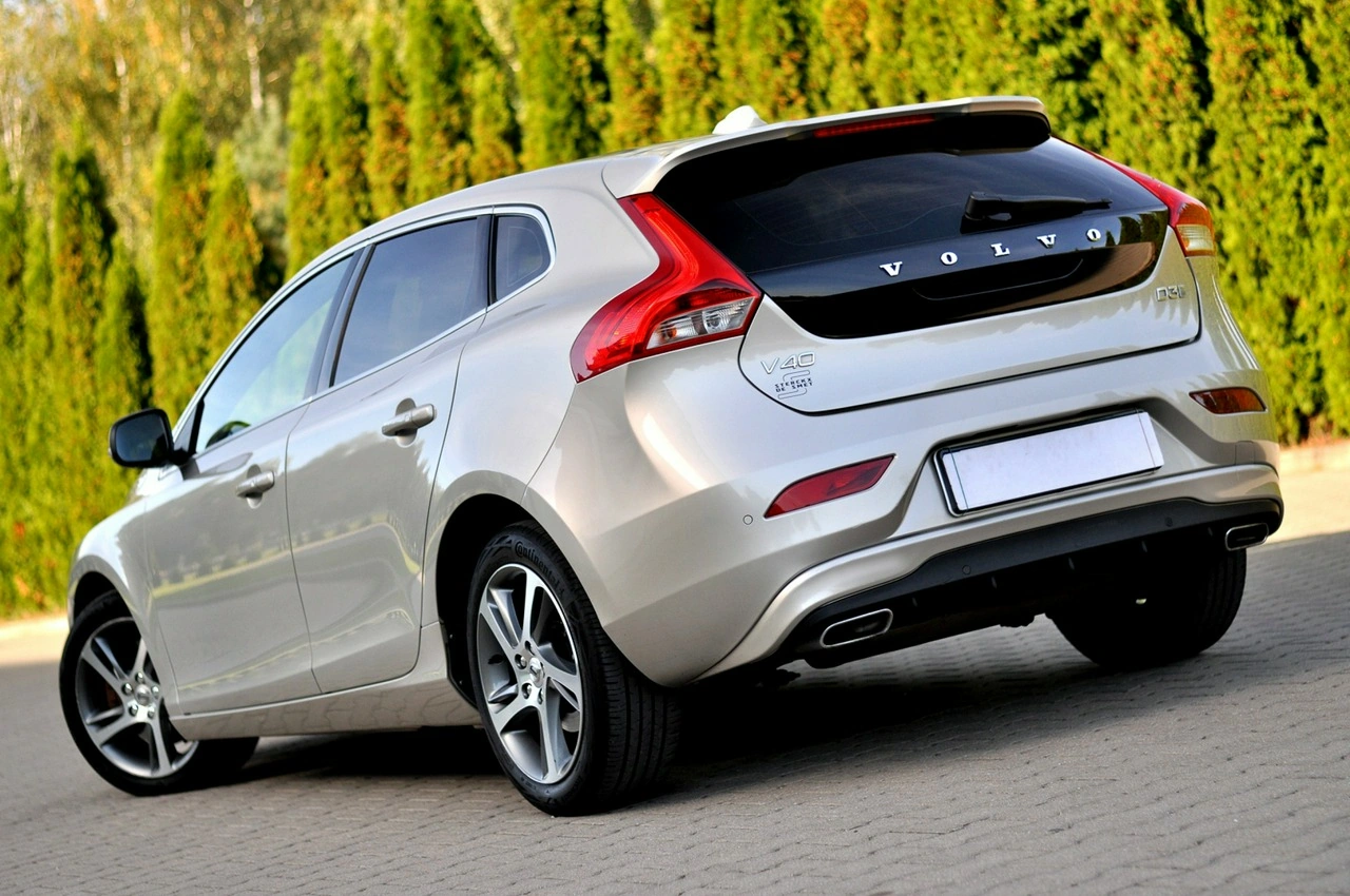 Volvo V40 - Zdjęcie 30
