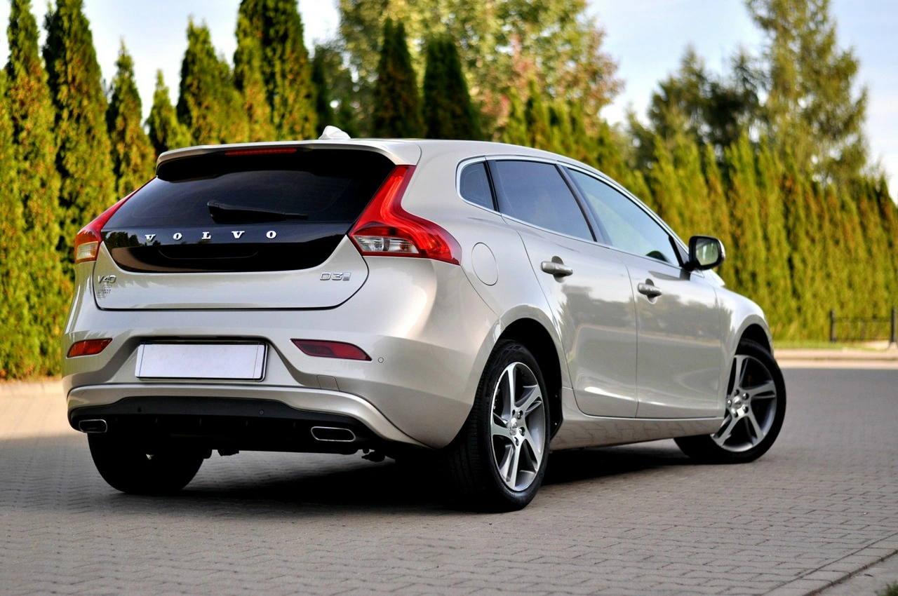 Volvo V40 - Zdjęcie 3